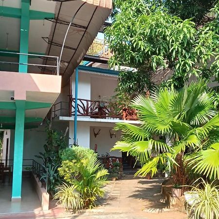 Sigiri Lion Lodge Sigiriya Buitenkant foto