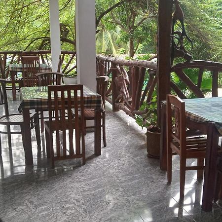 Sigiri Lion Lodge Sigiriya Buitenkant foto