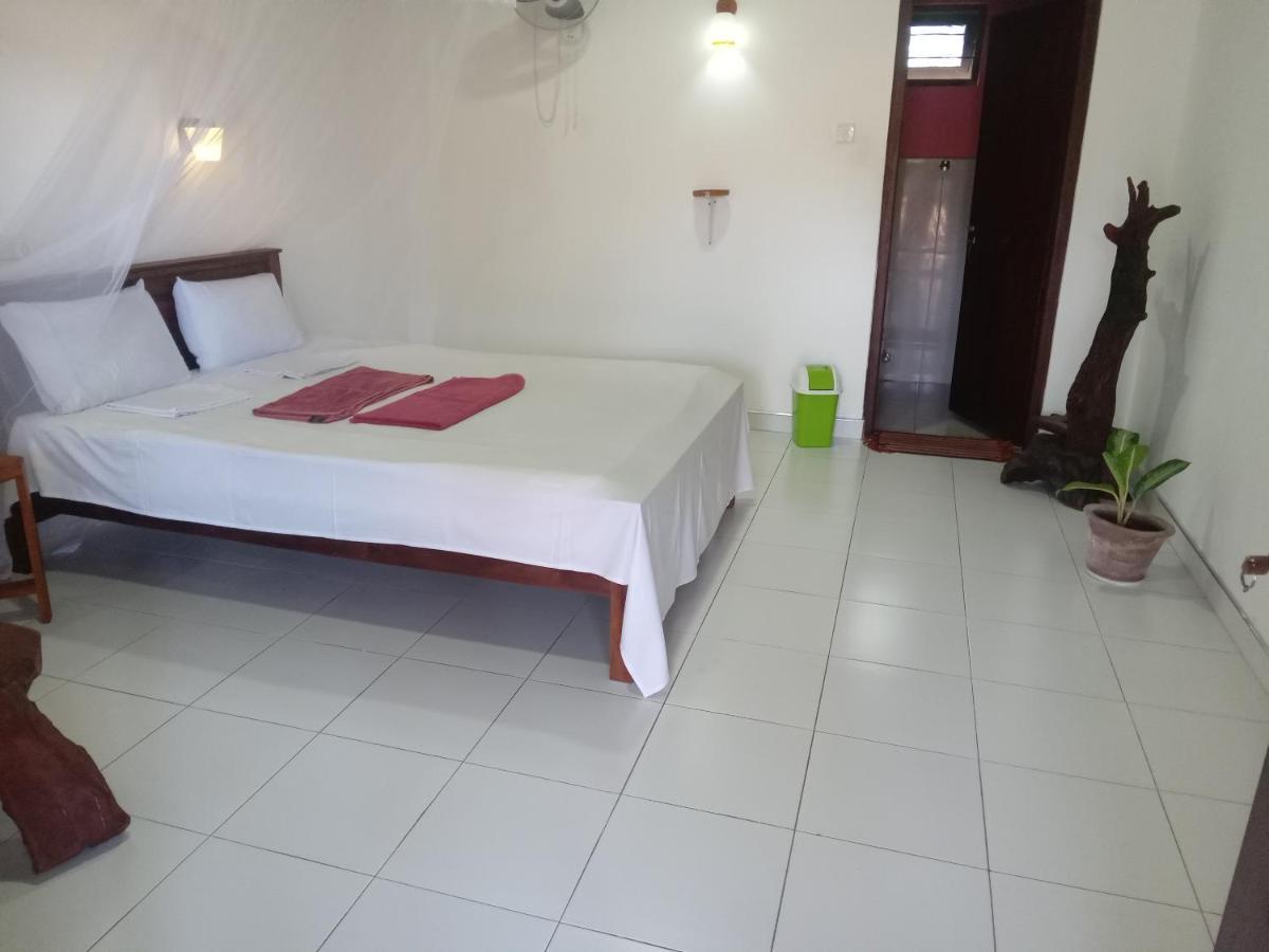 Sigiri Lion Lodge Sigiriya Buitenkant foto