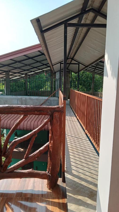 Sigiri Lion Lodge Sigiriya Buitenkant foto