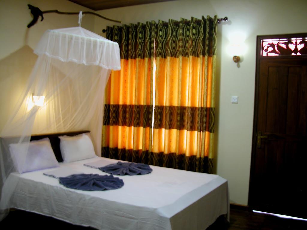 Sigiri Lion Lodge Sigiriya Buitenkant foto