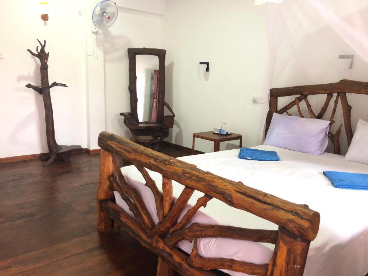 Sigiri Lion Lodge Sigiriya Buitenkant foto